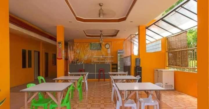 Jessa'S 5 Guests House Hotel Moalboal Ngoại thất bức ảnh