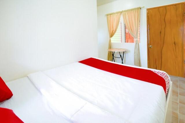 Jessa'S 5 Guests House Hotel Moalboal Ngoại thất bức ảnh